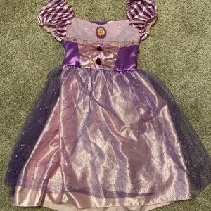 Disney Rapunzel dress, size 4-6